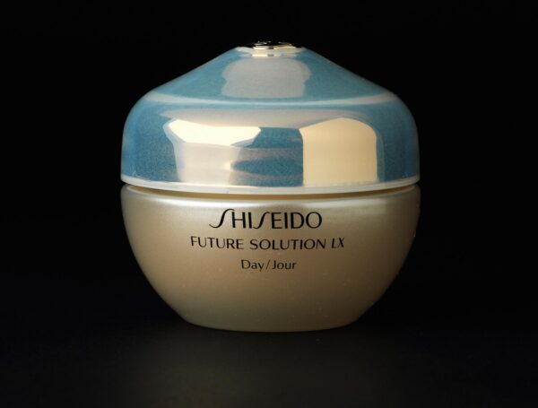 FUTURE SOLUTION LX TOTAL PROTECTIVE CREAM SPF 15, Future Solution LX, Shiseido, La Butte Aux Bois